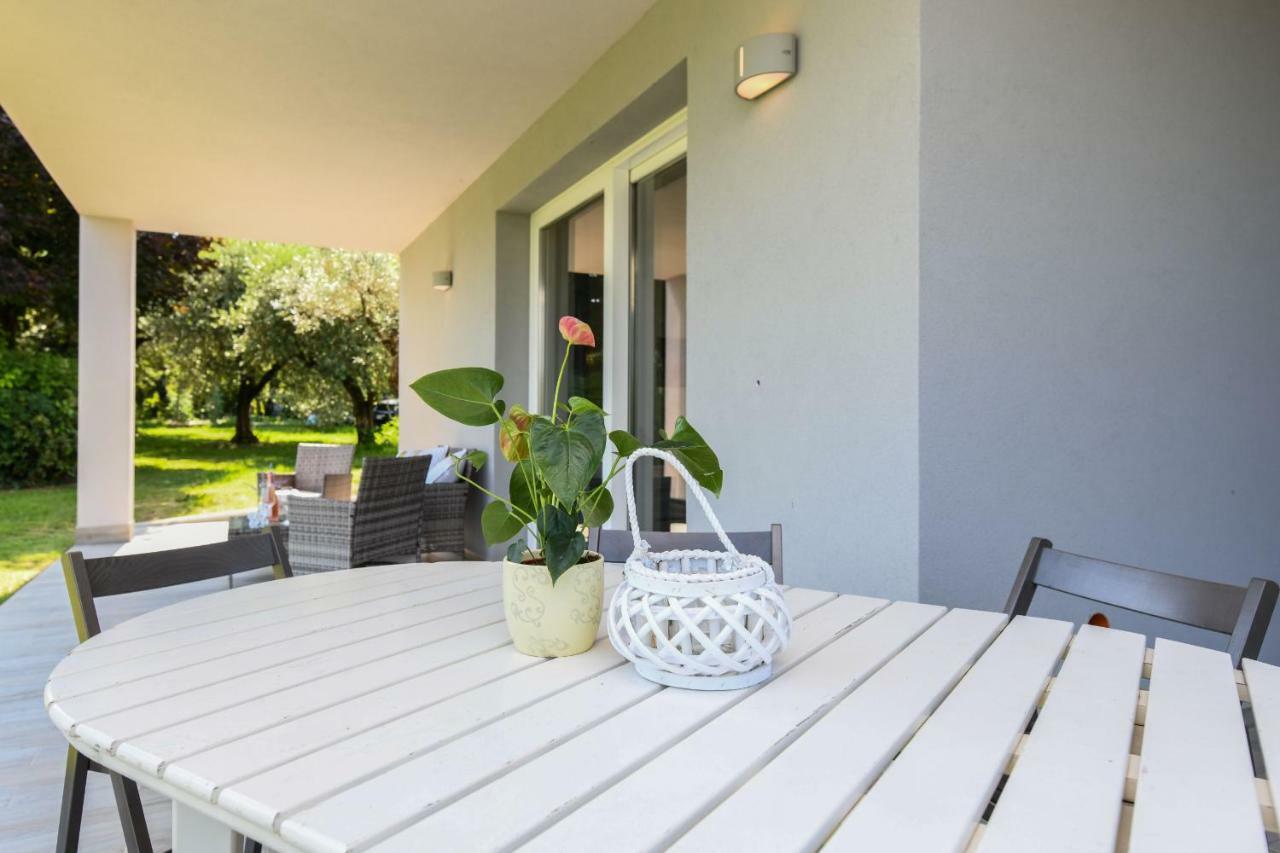 Вилла Casa Linda Ronchi  Экстерьер фото